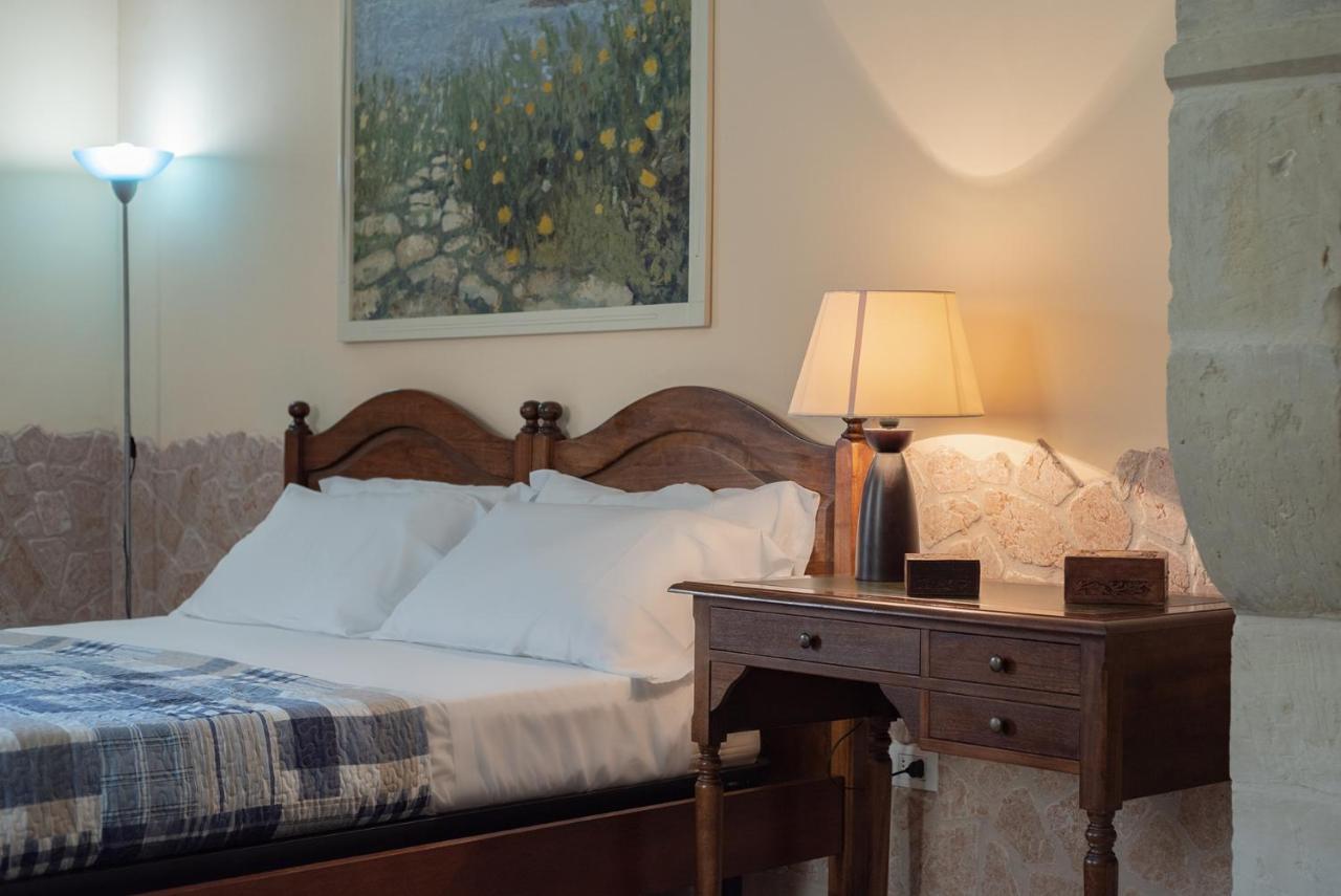Lu Caffa By Typney Bed & Breakfast Vernole Exterior photo