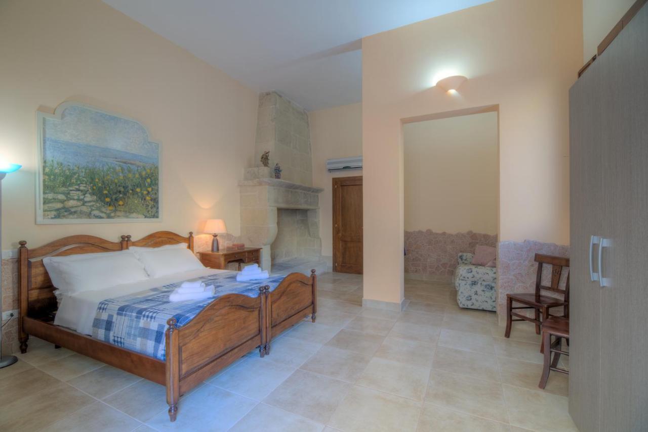 Lu Caffa By Typney Bed & Breakfast Vernole Exterior photo